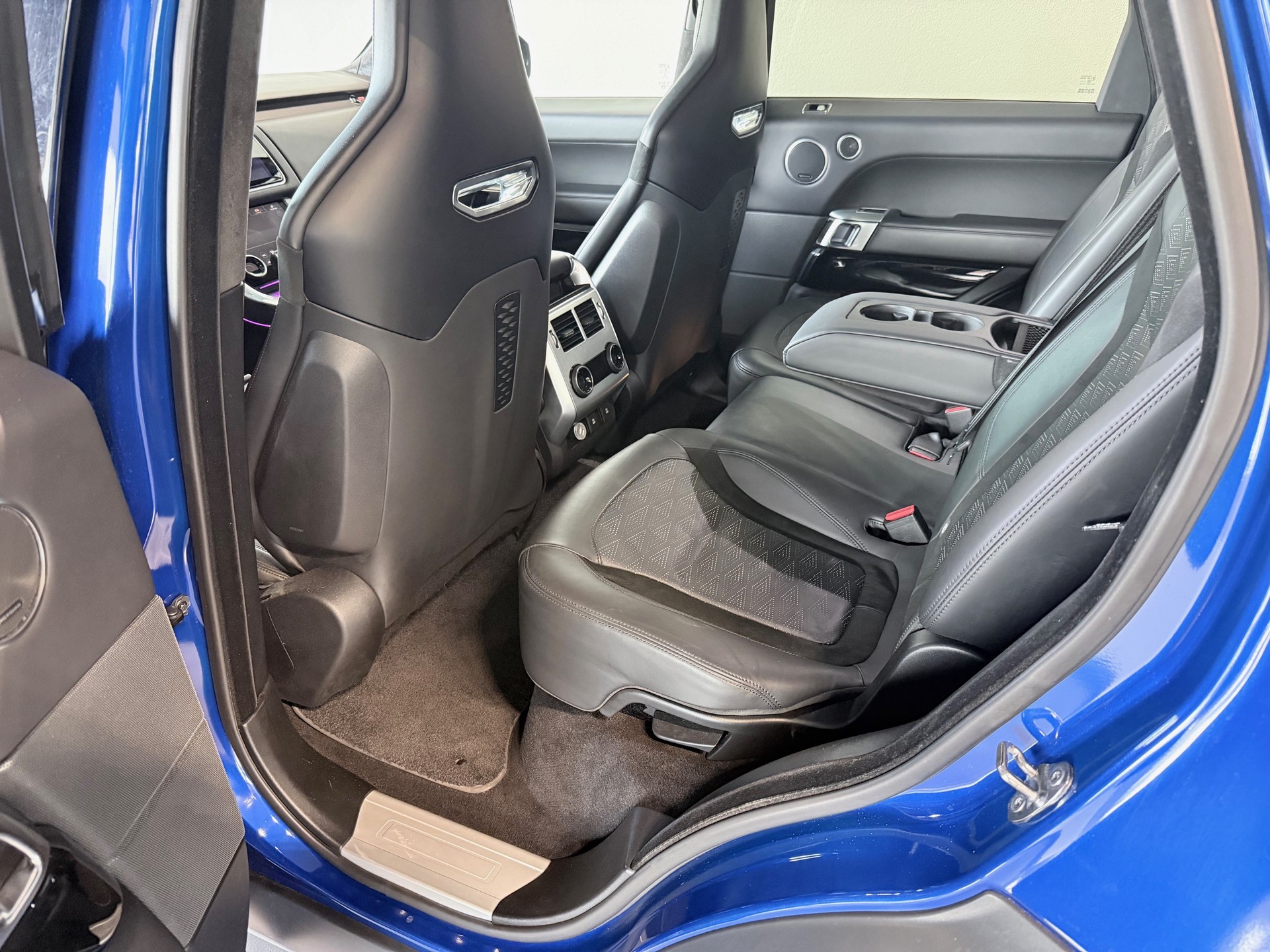 LAND ROVER RR Sport 5.0 S/C SVR-image-4