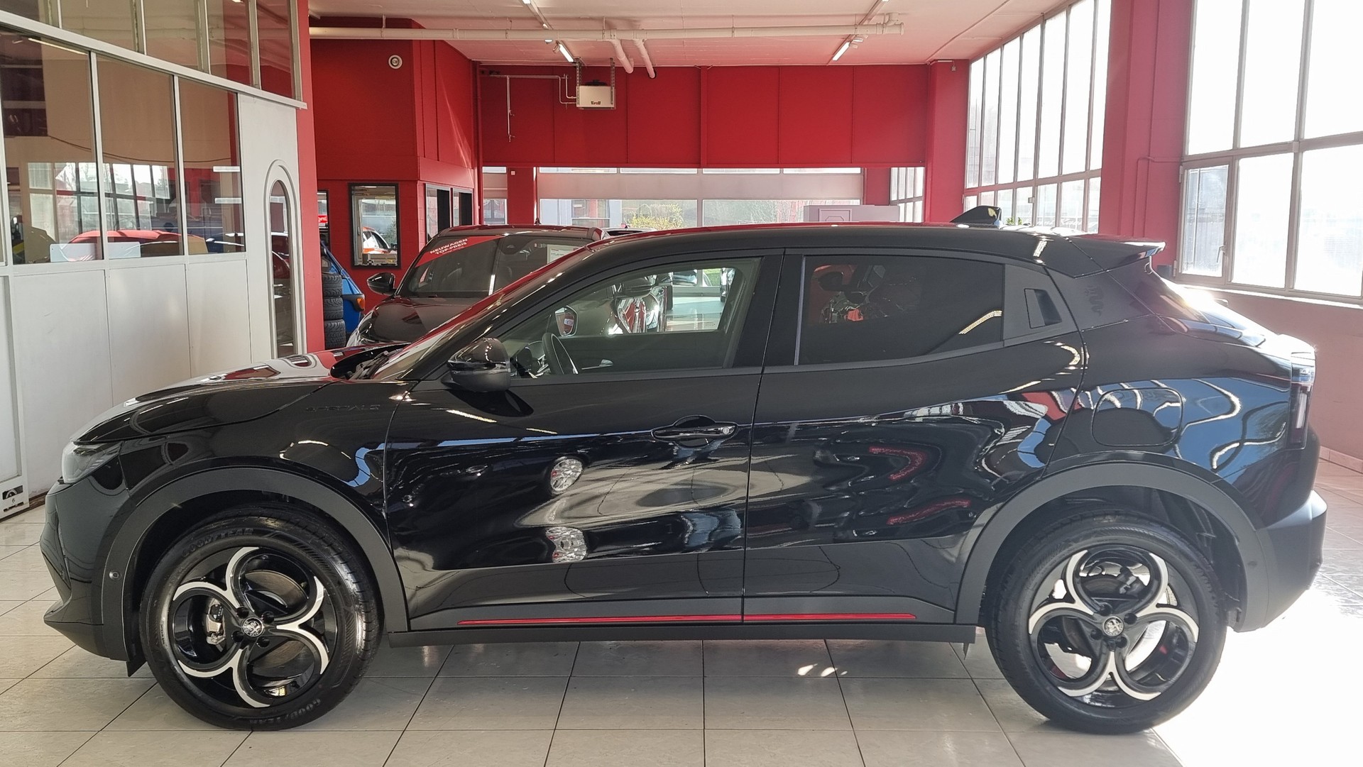 ALFA ROMEO Junior 1.2 Ibrida Speciale Pack Tech-image-2