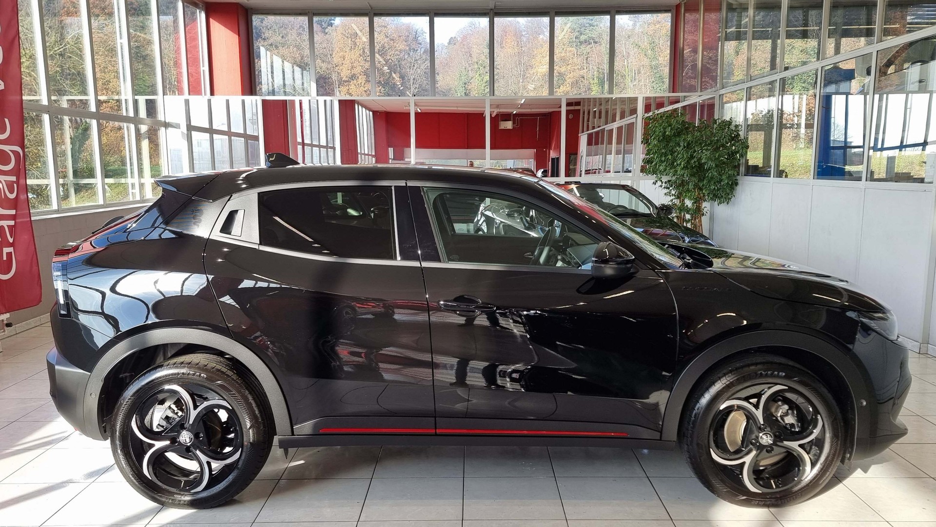 ALFA ROMEO Junior 1.2 Ibrida Speciale Pack Tech-image-5