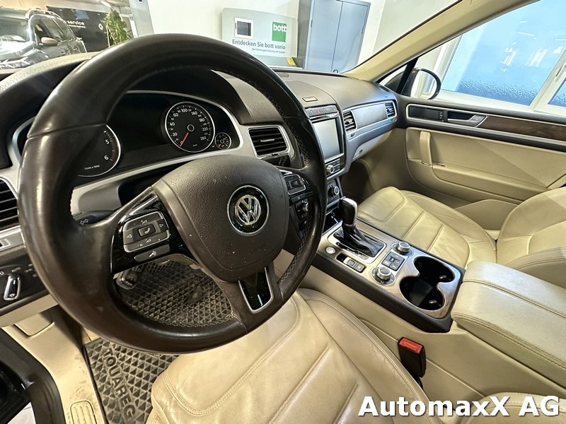 VW Touareg 3.0 V6 TDI 262 BMT TT 4Xm-image-9