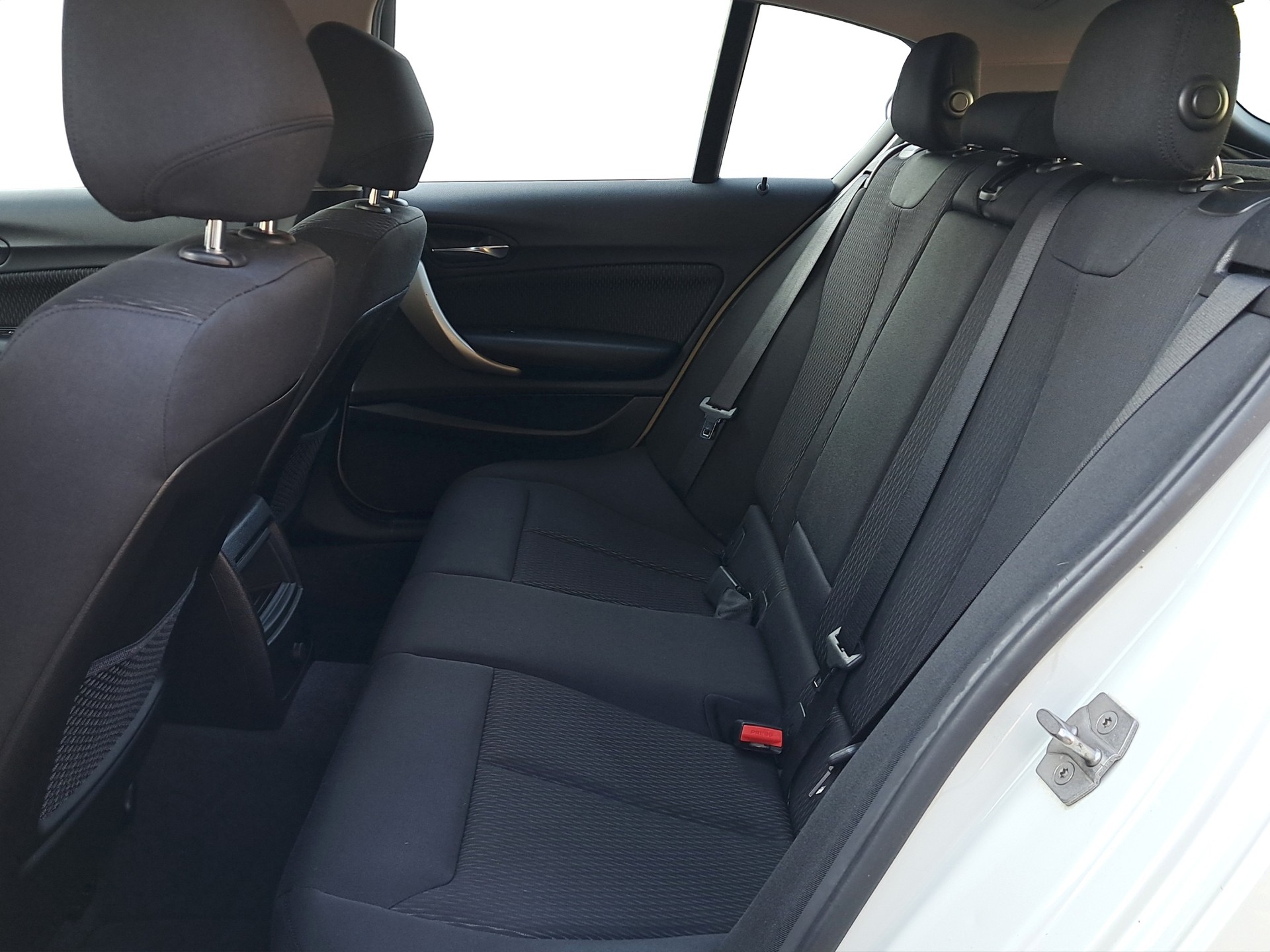 BMW 116d Steptronic-image-7