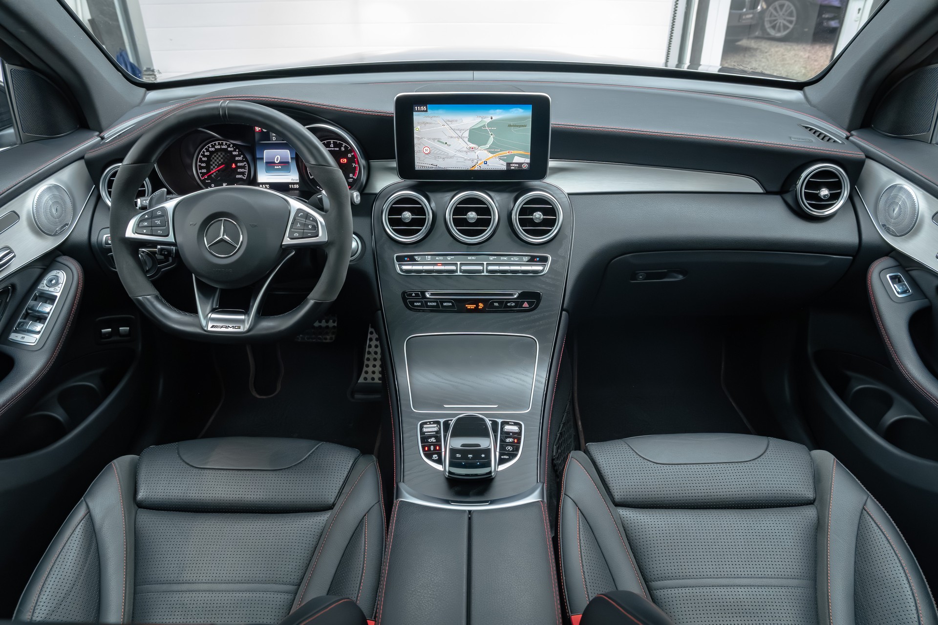 MERCEDES-BENZ GLC 43 AMG 4Matic 9G-Tronic-image-7