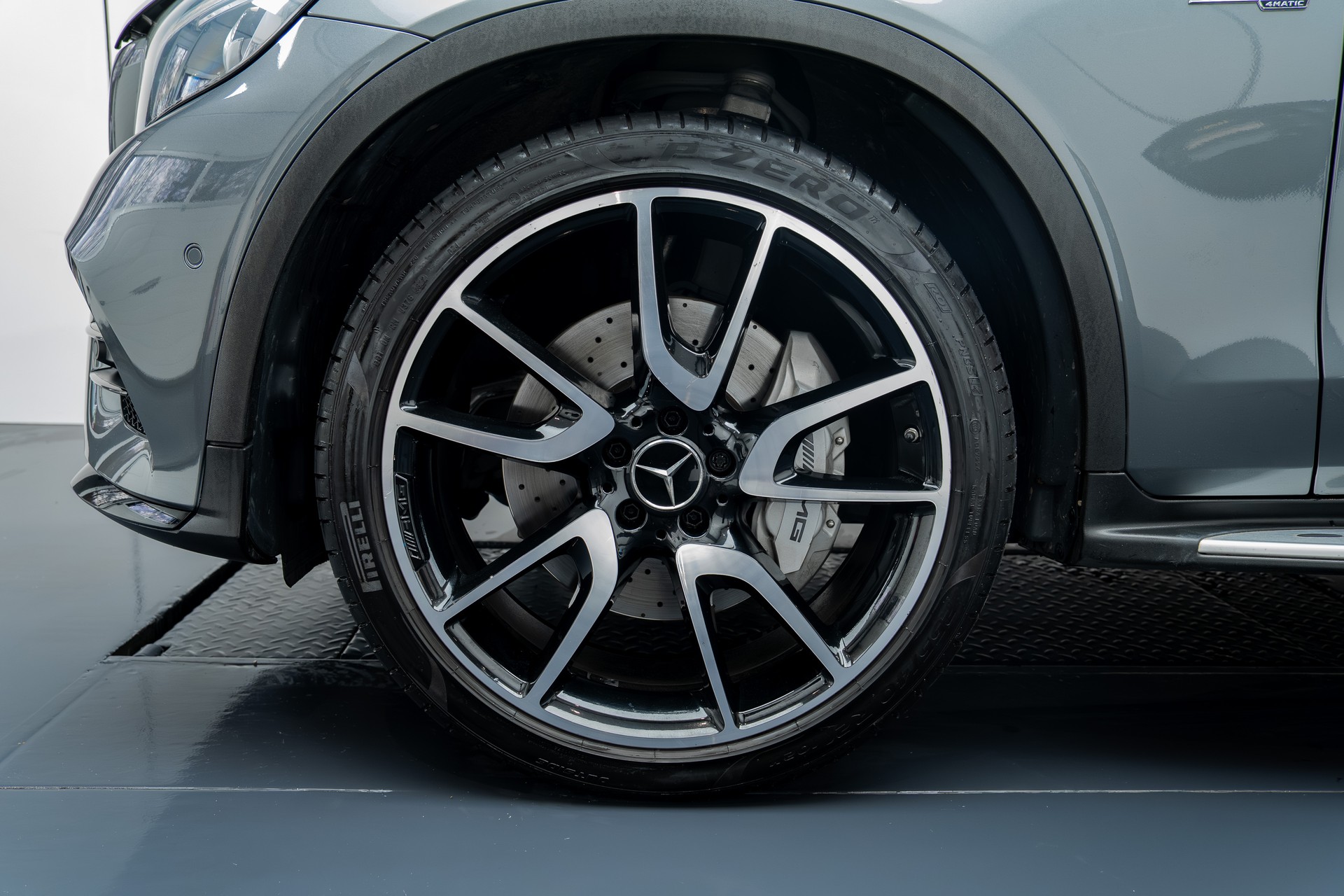MERCEDES-BENZ GLC 43 AMG 4Matic 9G-Tronic-image-3