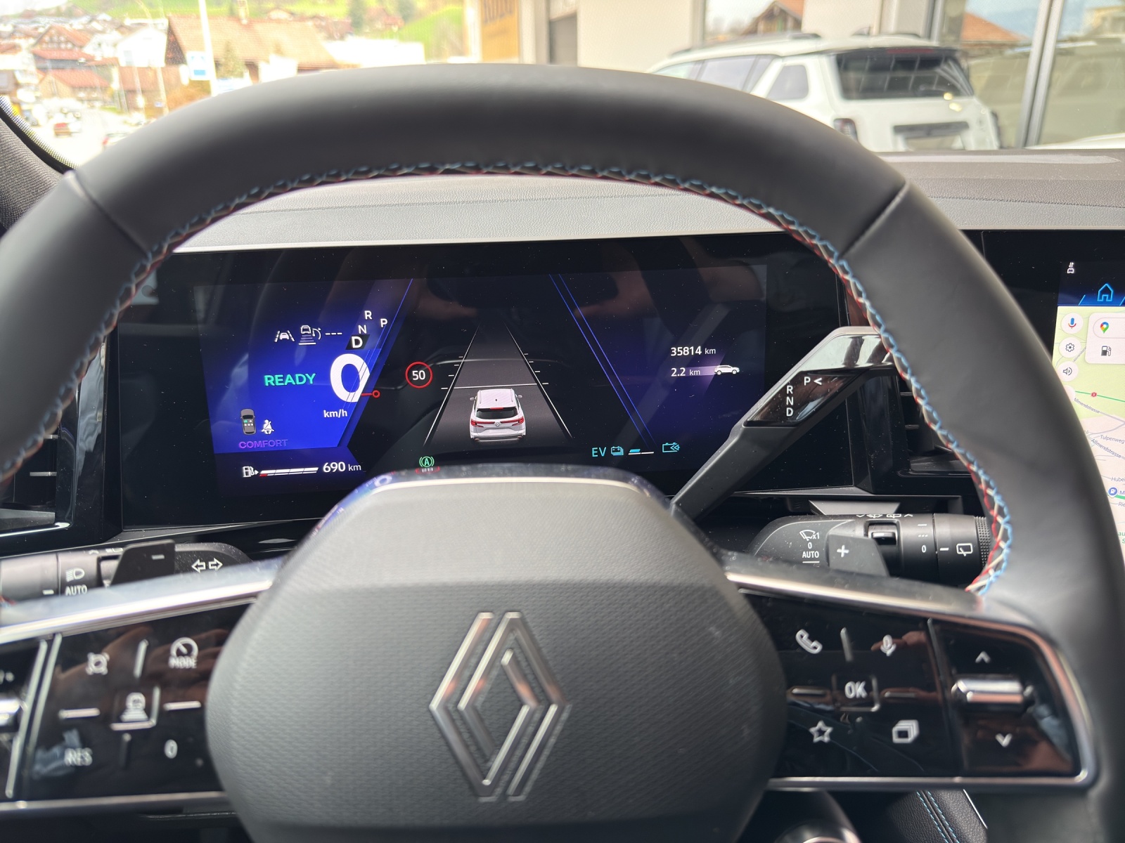 RENAULT Austral 1.2 HEV 200 Techno Esprit Alpine A-image-9