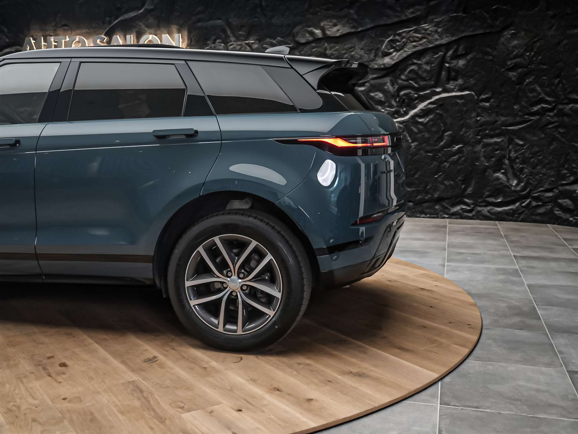 LAND ROVER Range Rover Evoque R-Dynamic D 200 MHEV SE AT9 *Facelift*Werksgarantie*Panorama*-image-16