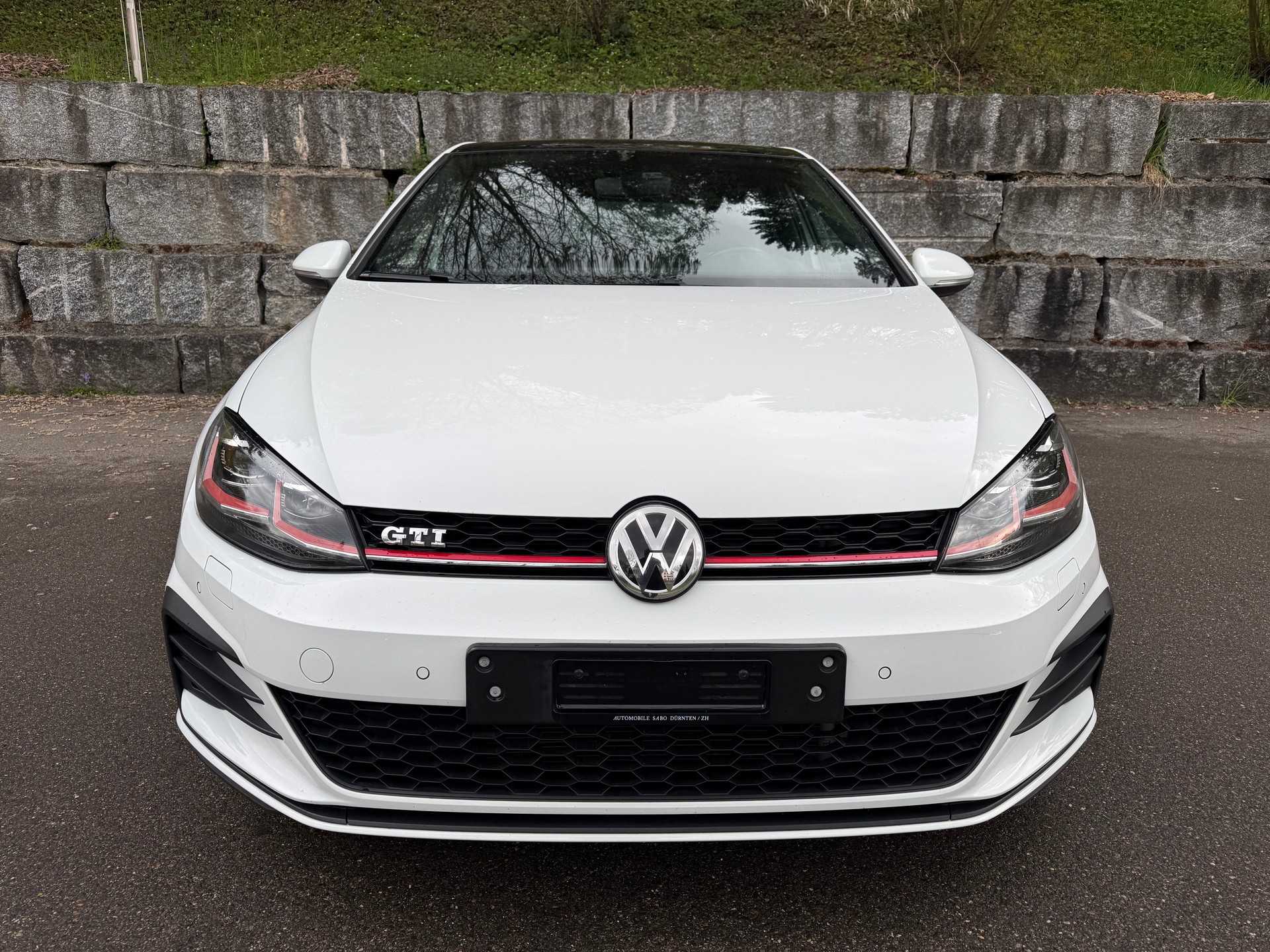 VW Golf 2.0 TSI GTI DSG-image-11