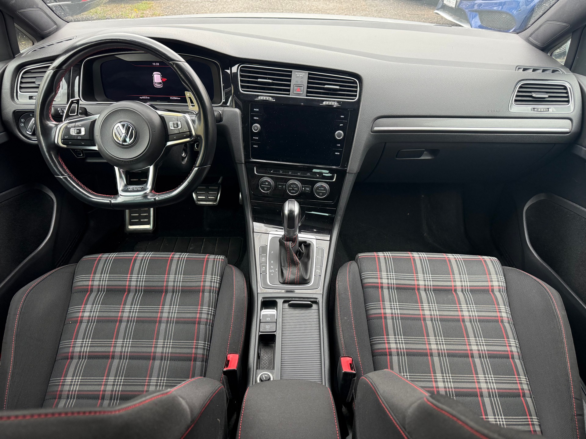 VW Golf 2.0 TSI GTI DSG-image-5