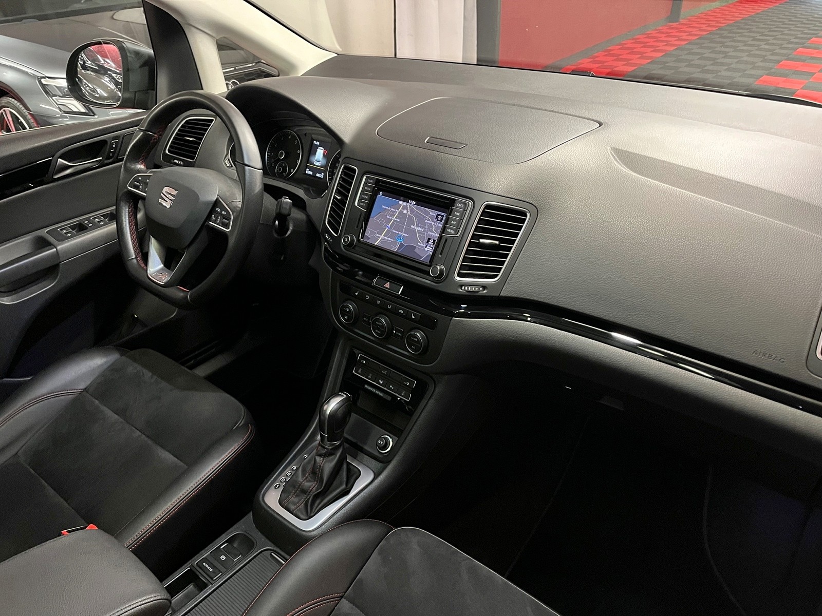 SEAT Alhambra 1.4 TSI FR Line DSG-image-13