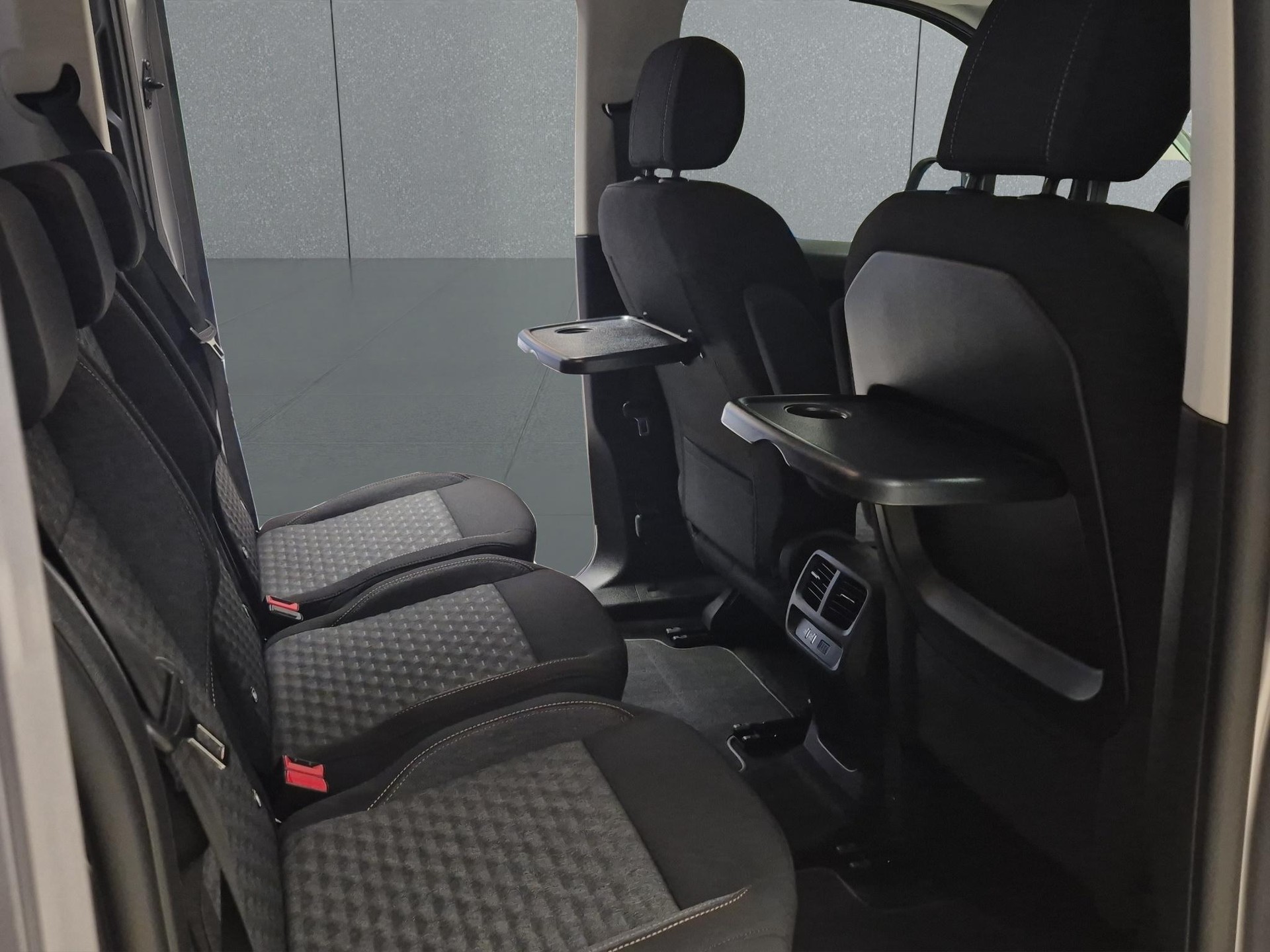 PEUGEOT Rifter 1.5 BlueHDi 130 GT-image-16