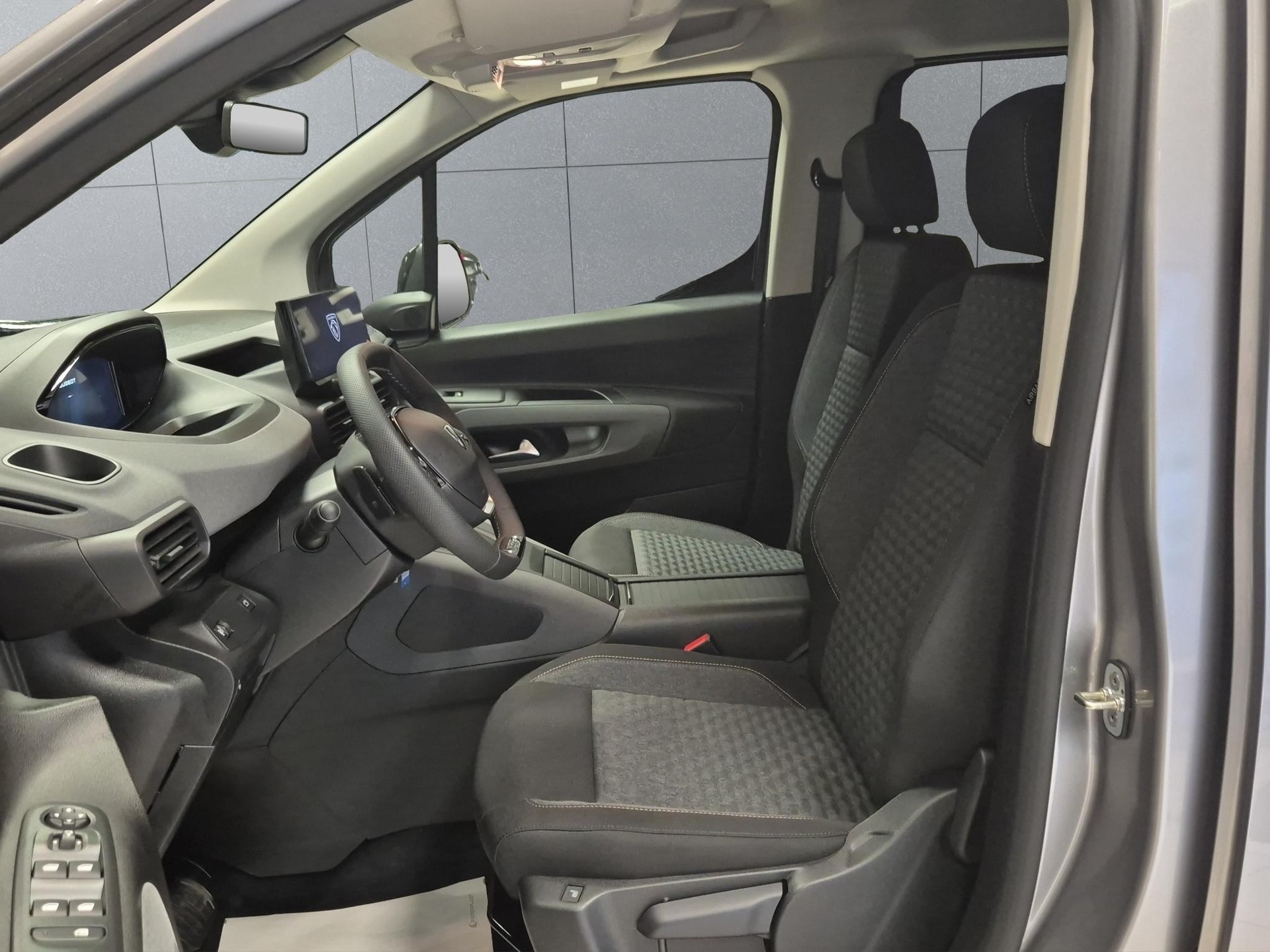 PEUGEOT Rifter 1.5 BlueHDi 130 GT-image-8