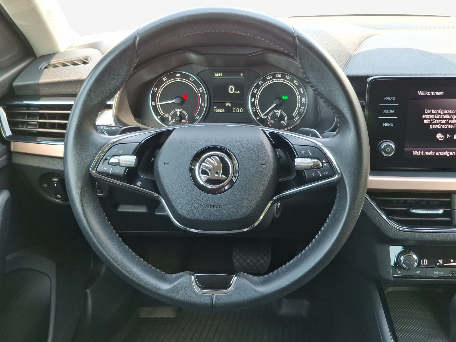 SKODA Kamiq 1.0 TSI Style DSG-image-9