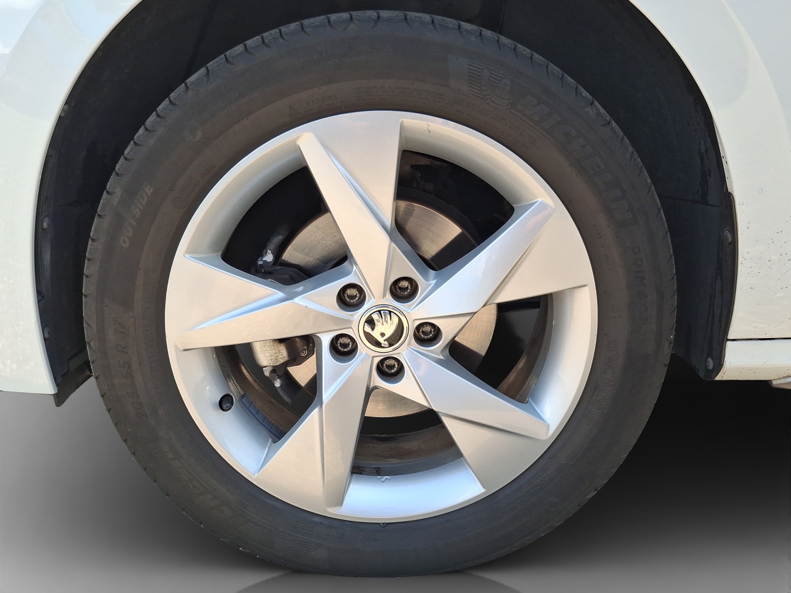 SKODA Kamiq 1.0 TSI Style DSG-image-14