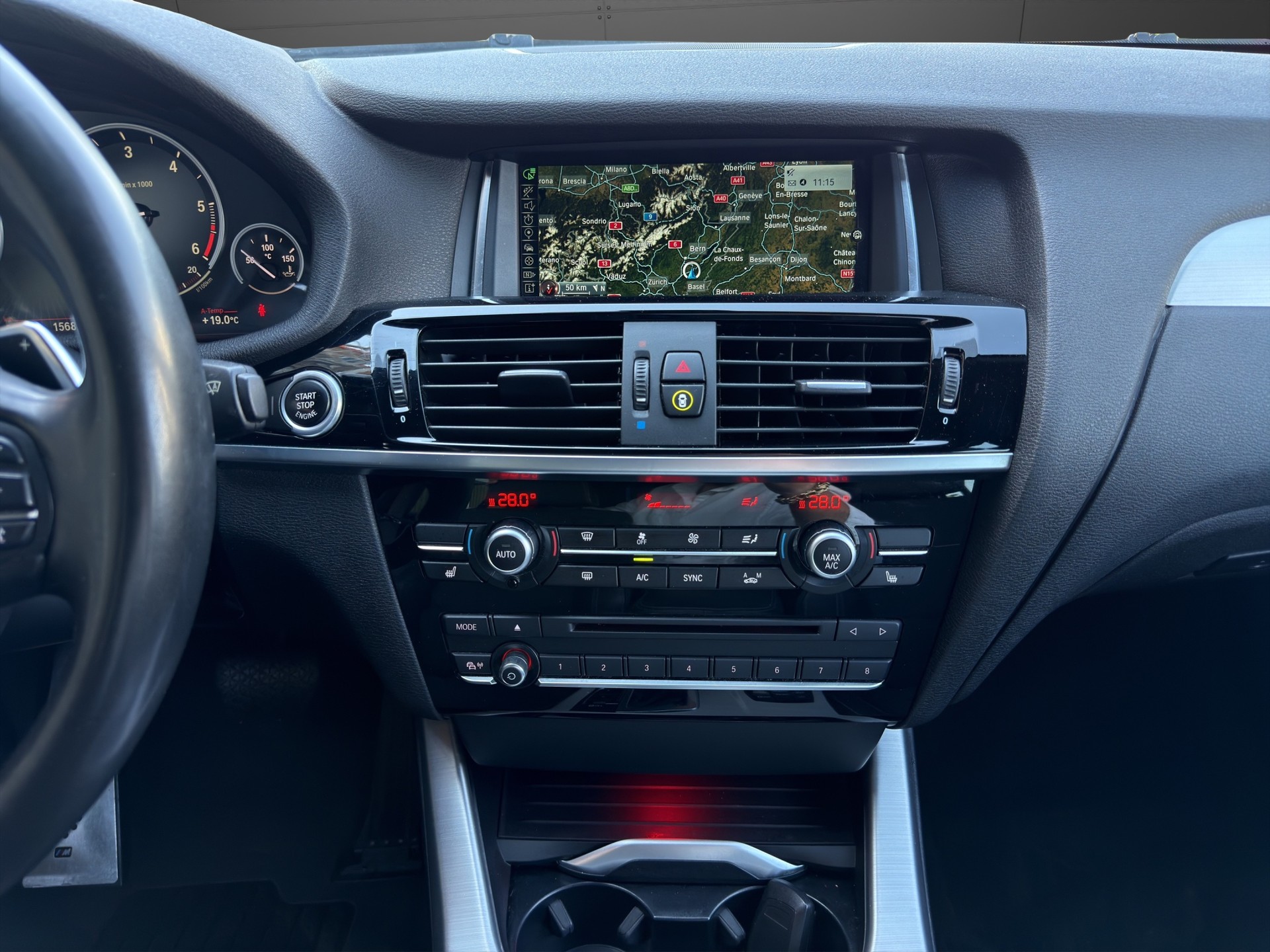 BMW X4 xDrive 35d M Sport Steptronic-image-12