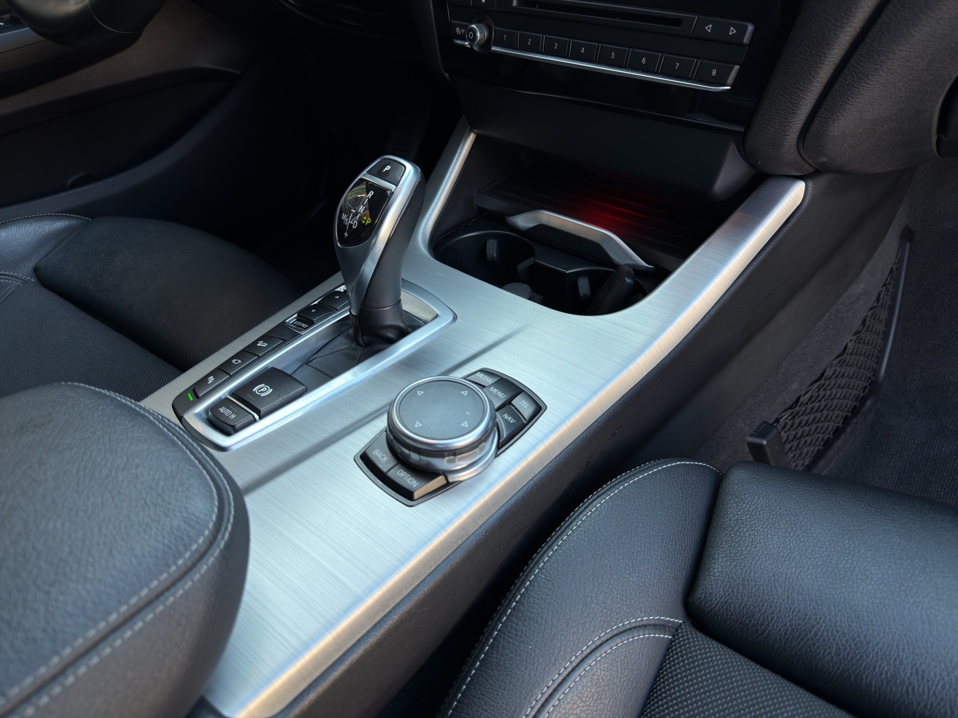 BMW X4 xDrive 35d M Sport Steptronic-image-17