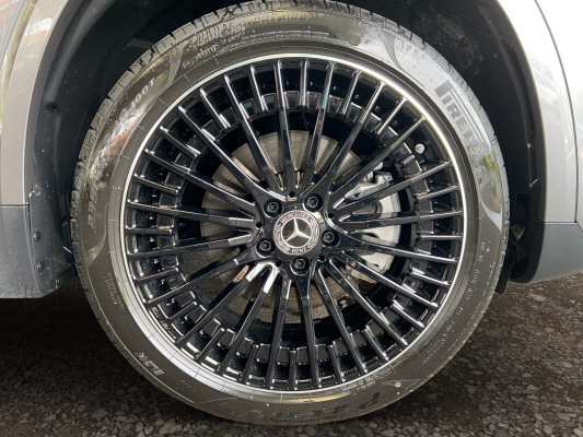 MERCEDES-BENZ EQA 350 4M Excellence-image-8