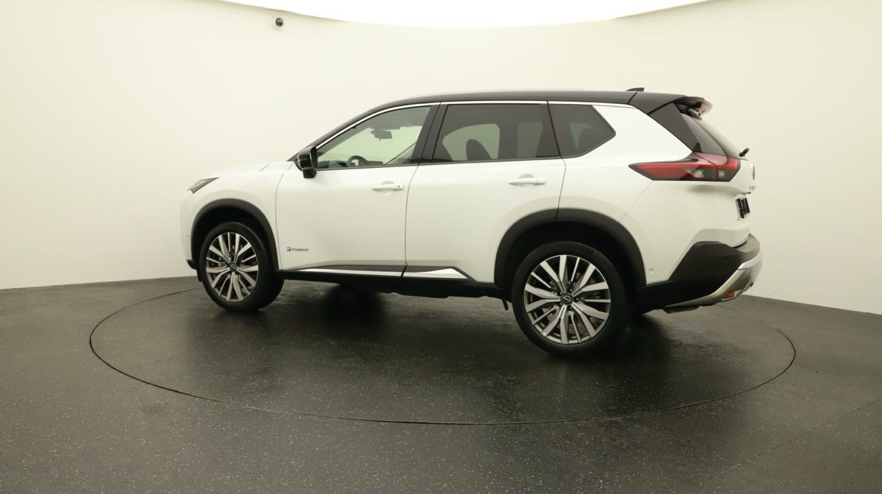 NISSAN X-Trail 1.5 VC-T e-Power 4WD 7 Sitze Tekna-image-2