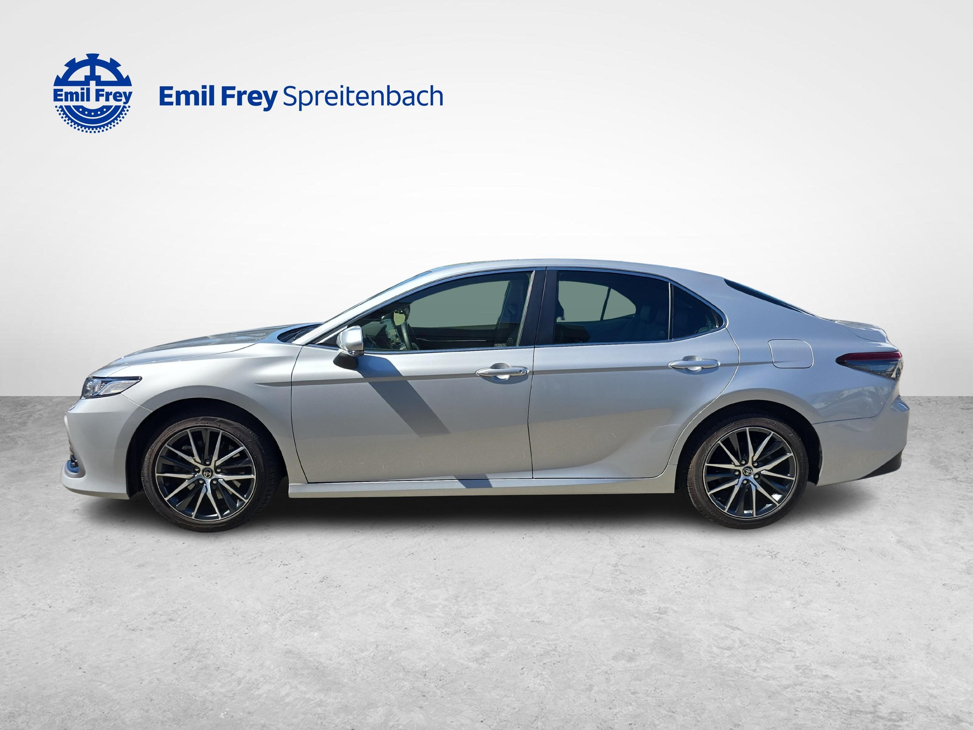 TOYOTA Camry 2.5 HSD Business-showroom-element-1