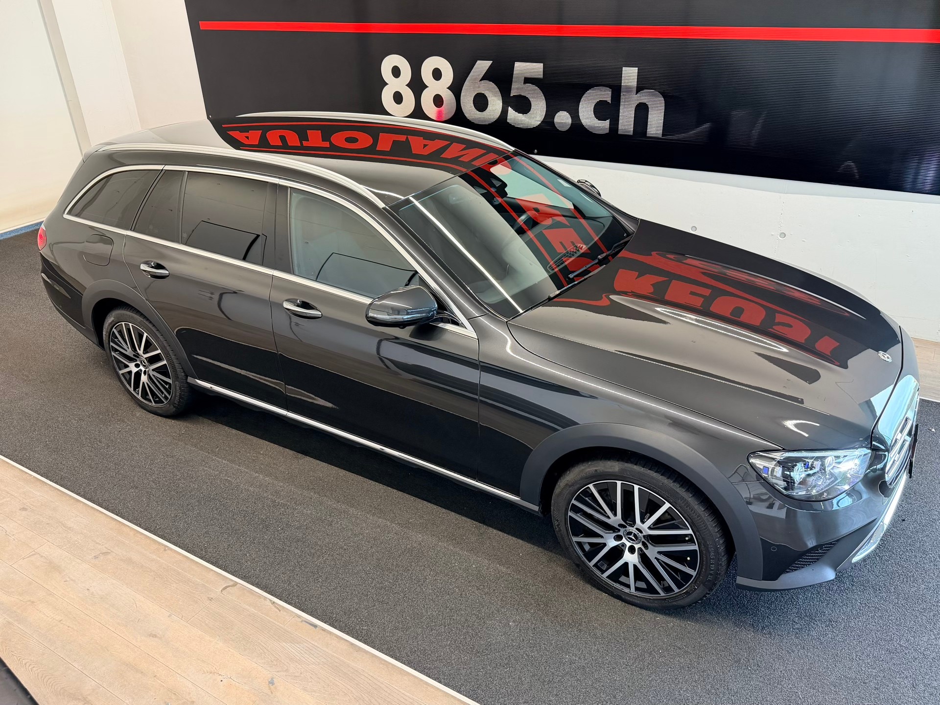 MERCEDES-BENZ E 450 All-Terrain 4Matic Exclusive 9G-Tronic-image-4