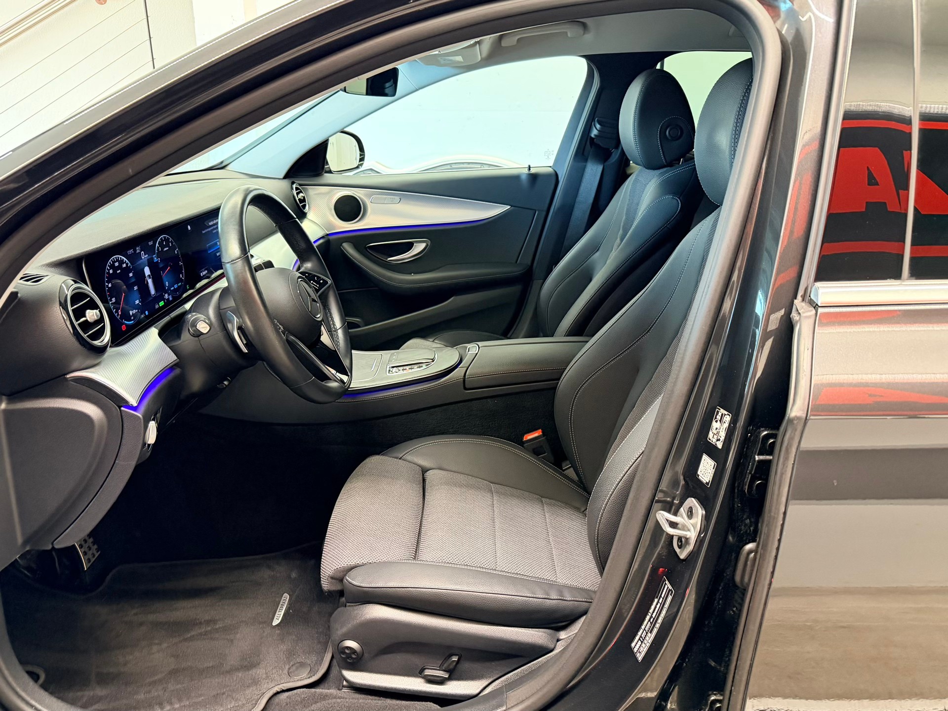 MERCEDES-BENZ E 450 All-Terrain 4Matic Exclusive 9G-Tronic-image-12