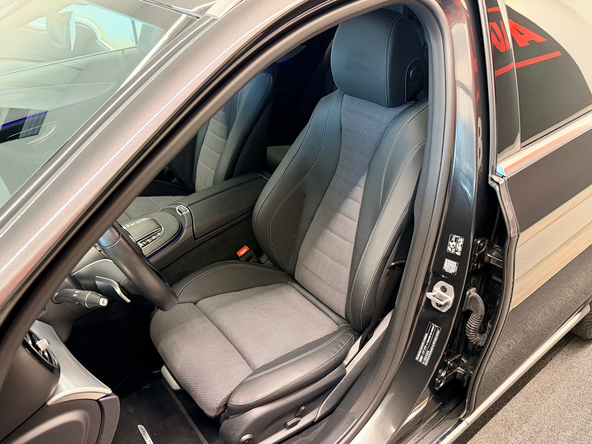 MERCEDES-BENZ E 450 All-Terrain 4Matic Exclusive 9G-Tronic-image-13