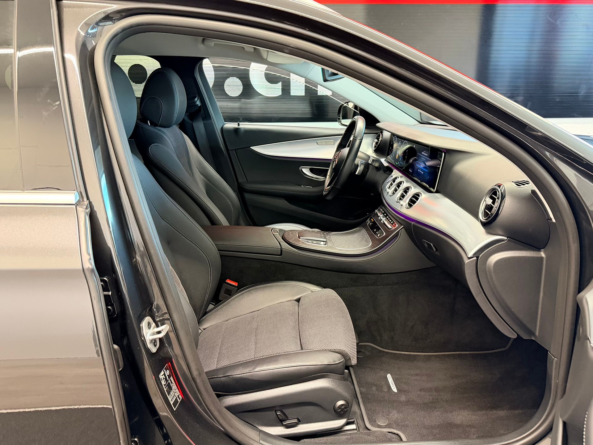 MERCEDES-BENZ E 450 All-Terrain 4Matic Exclusive 9G-Tronic-image-18