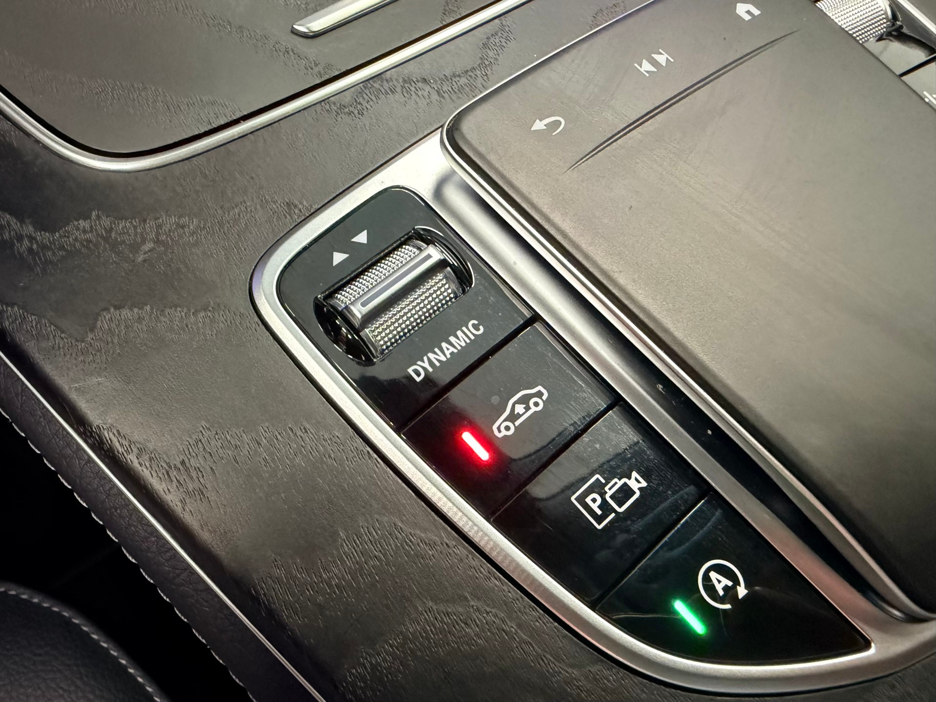 MERCEDES-BENZ E 450 All-Terrain 4Matic Exclusive 9G-Tronic-image-25