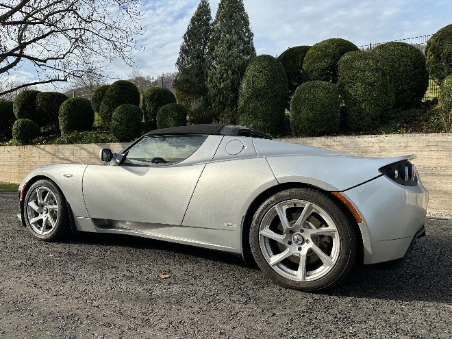 TESLA Roadster Sport-image-1