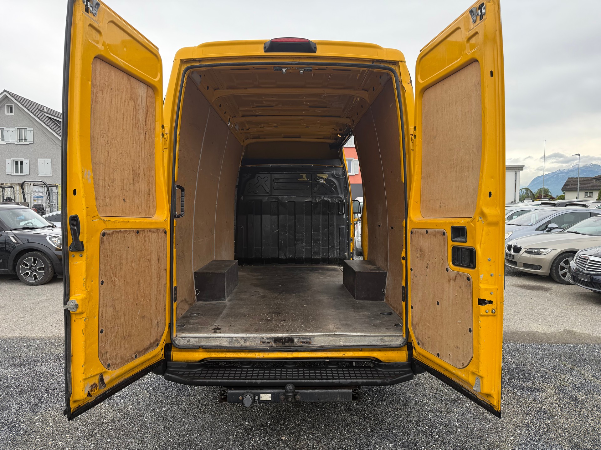 IVECO 35 S 13 V Anhängelast 3500 kg-image-11