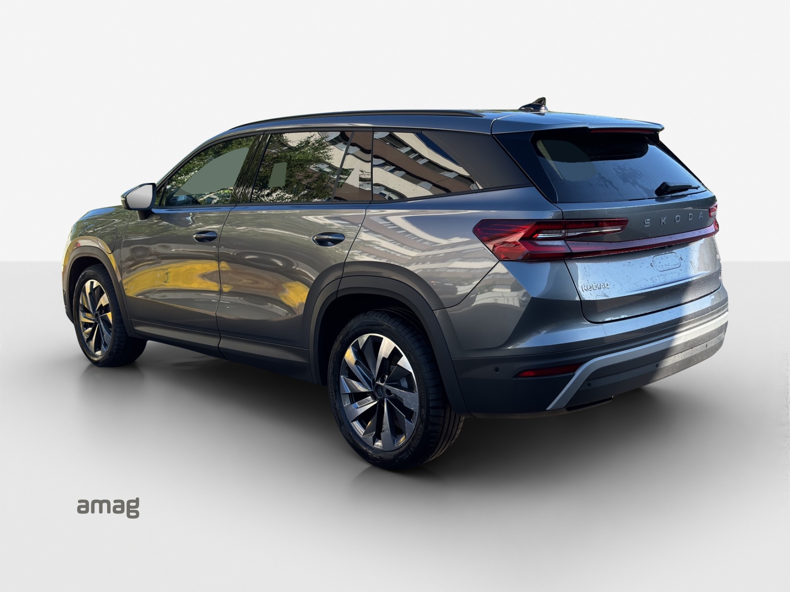 SKODA Kodiaq 1.5 TSI PHEV Selection-image-2