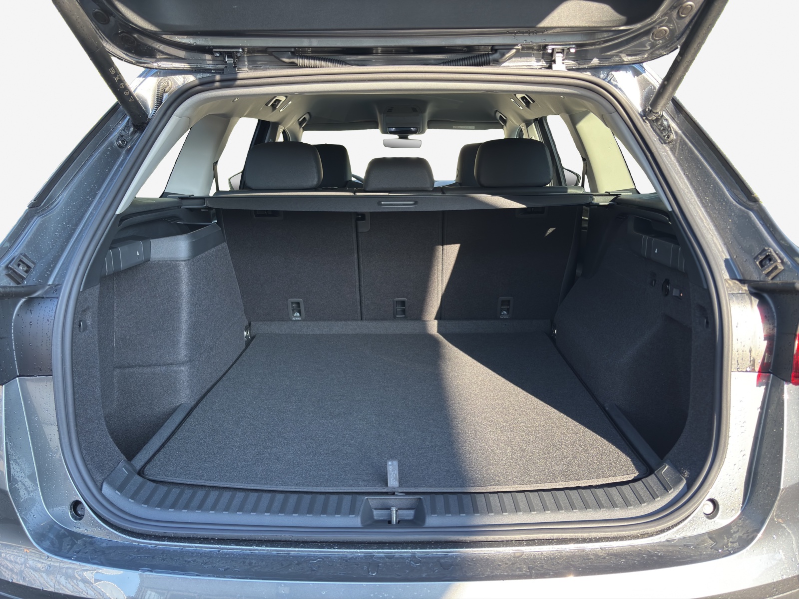 SKODA Kodiaq 1.5 TSI PHEV Selection-image-12