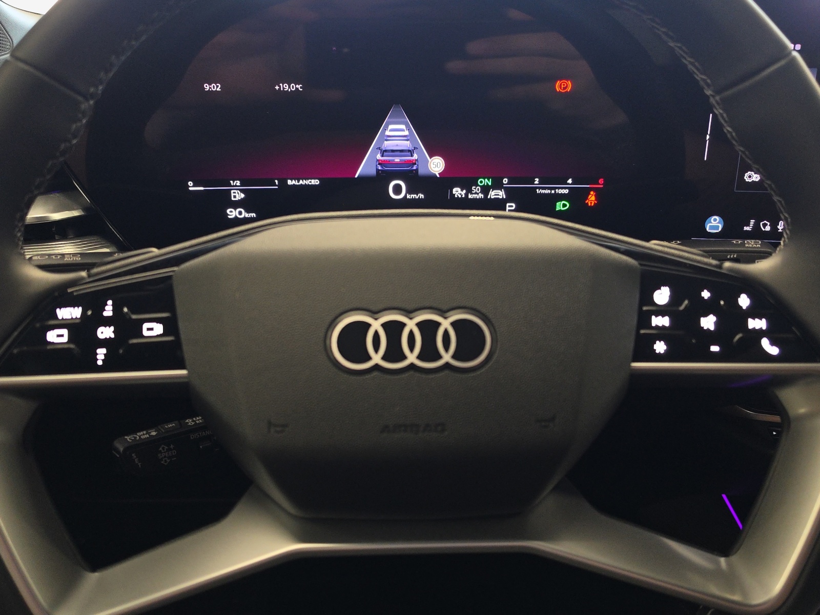 AUDI A6 Avant TDI quattro 150 kW S tronic-image-10