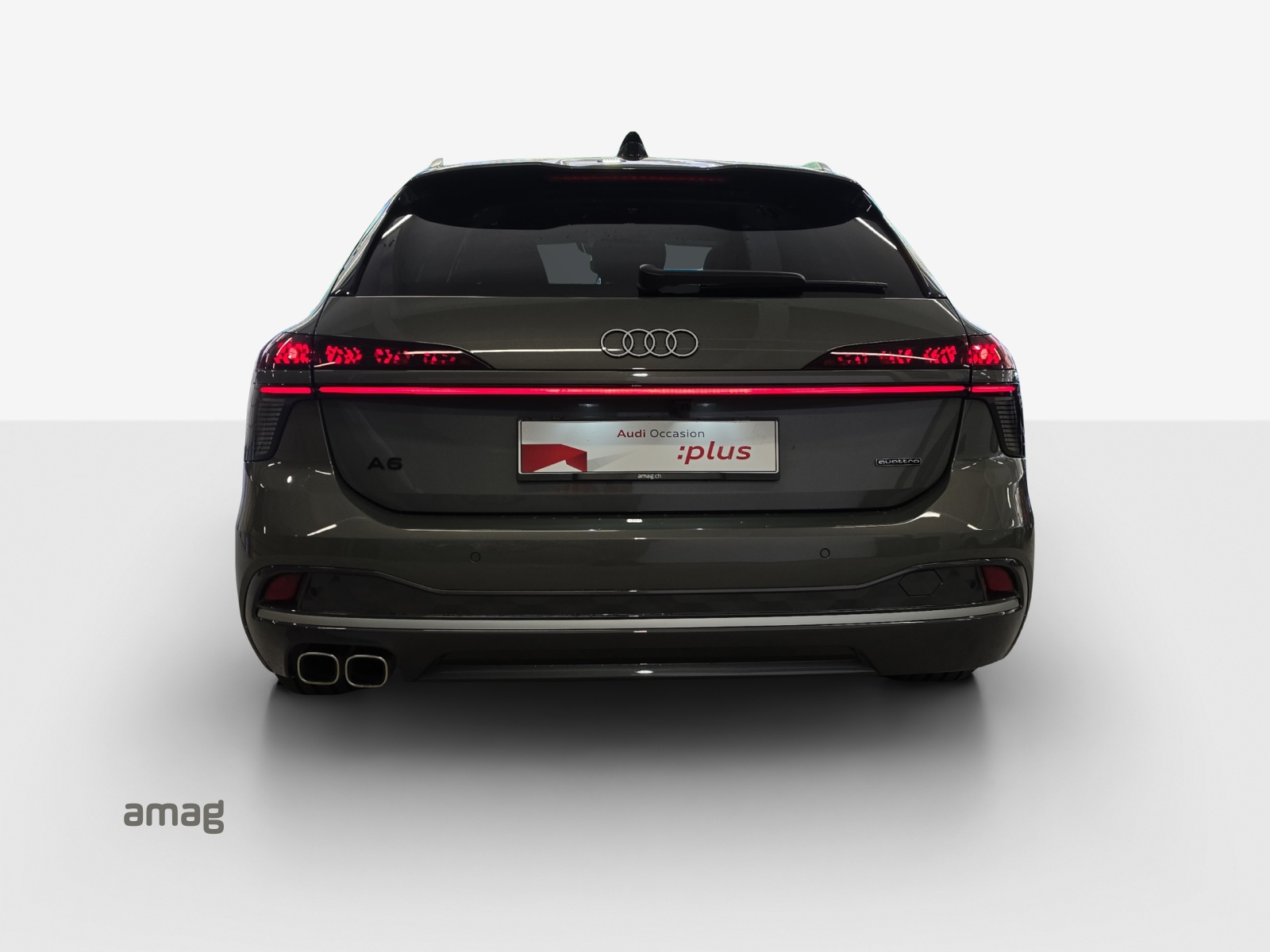 AUDI A6 Avant TDI quattro 150 kW S tronic-image-3