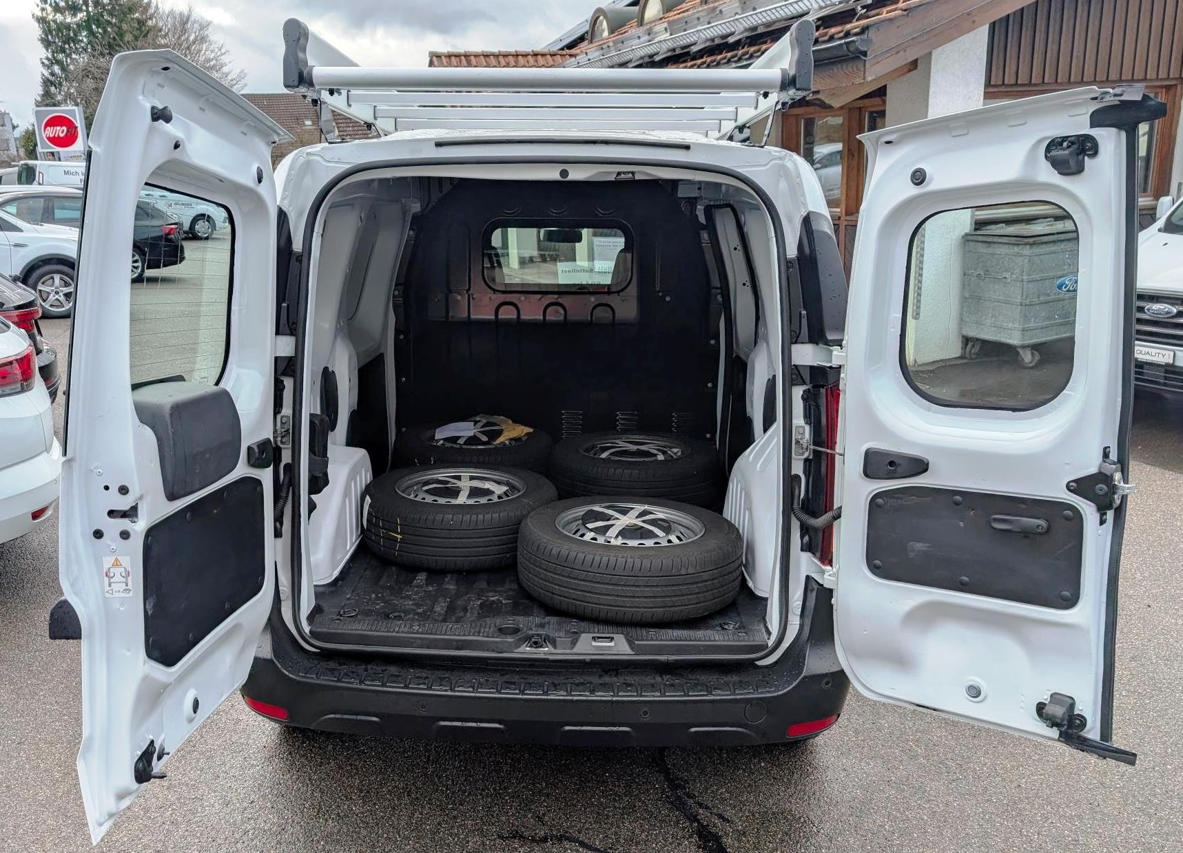 RENAULT Express 1.5 Blue dCi 95 Extra-showroom-element-3