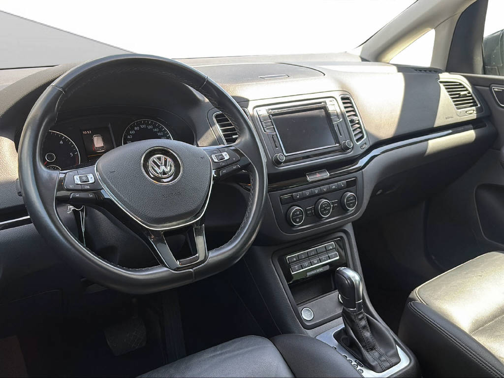 VW Sharan 2.0 TDI SCR Highline DSG-image-7