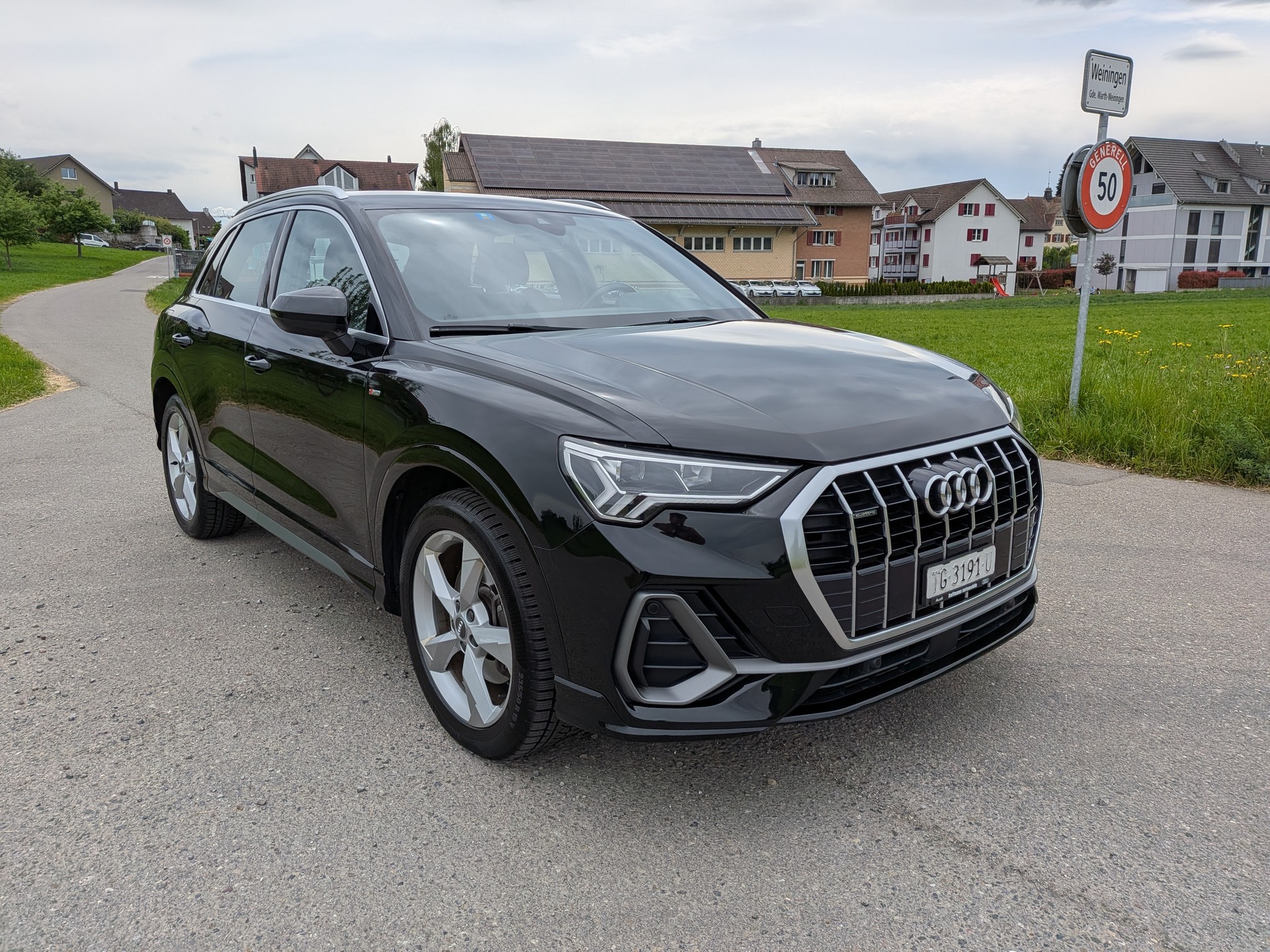 AUDI Q3 45 TFSI S line quattro S-tronic-showroom-element-3