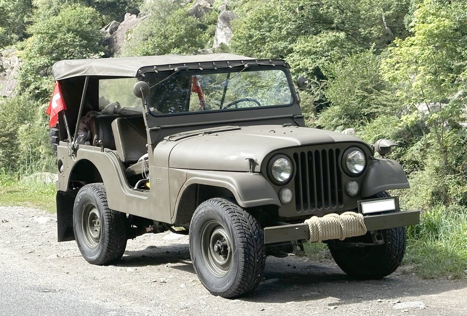 JEEP Kaiser CJ-5 Oldtimer Militärausführung 24Volt Funk