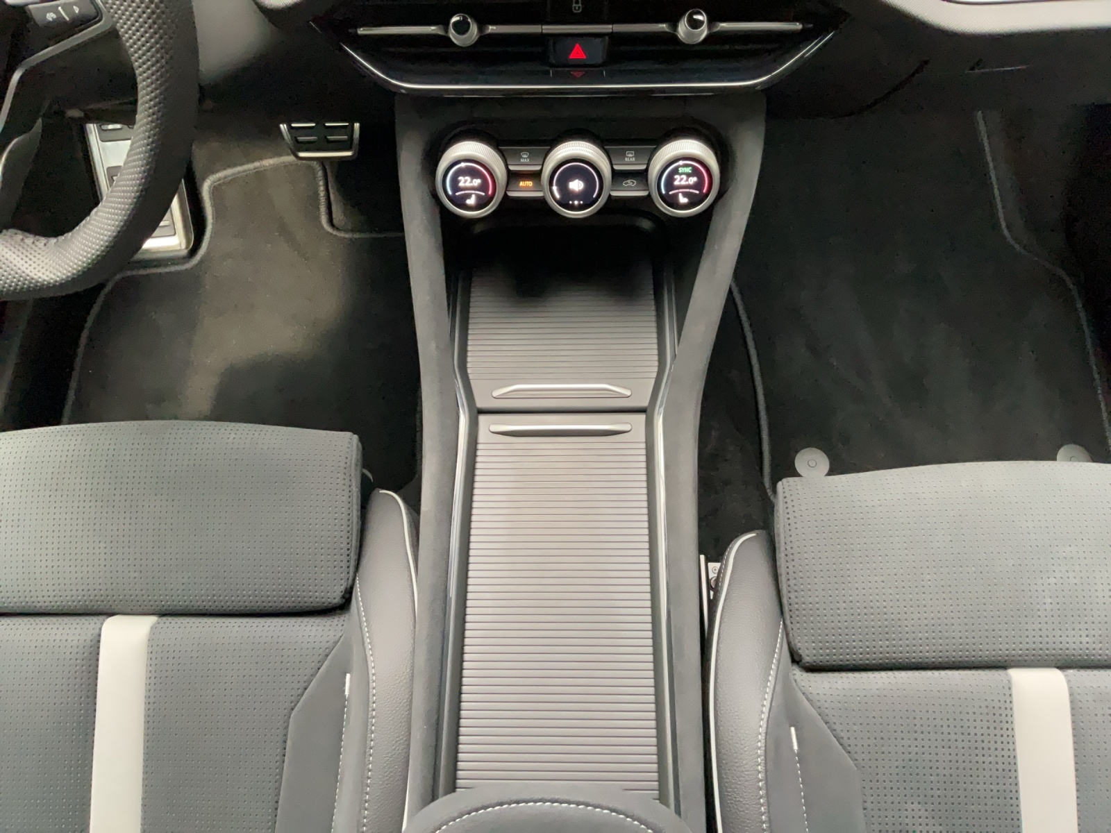 SKODA Kodiaq 1.5 TSI PHEV Sportline-image-11