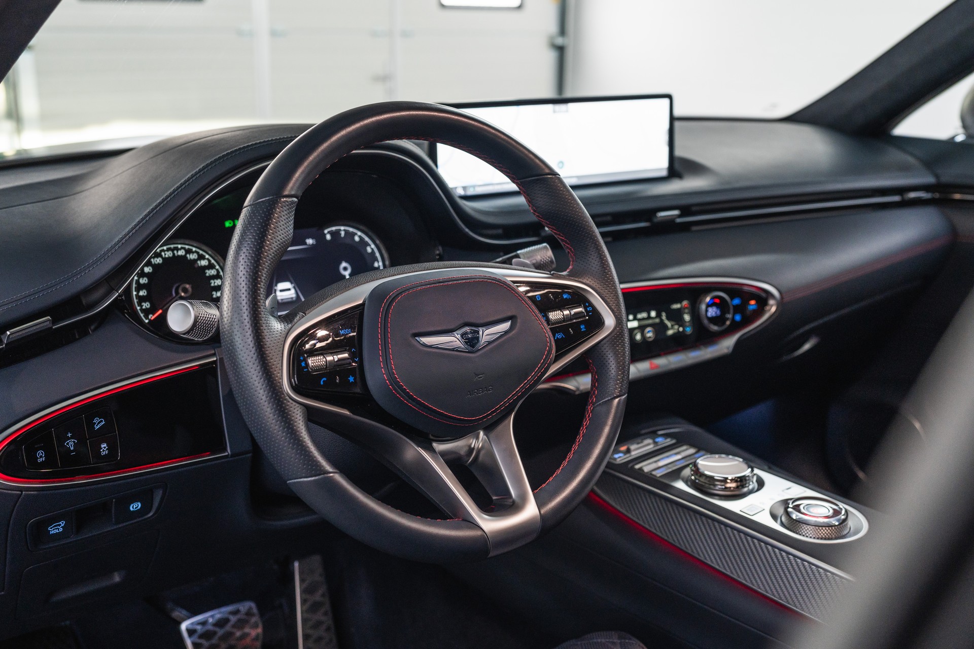 GENESIS GV70 2.5 TGDI Sport AT8 AWD-image-9