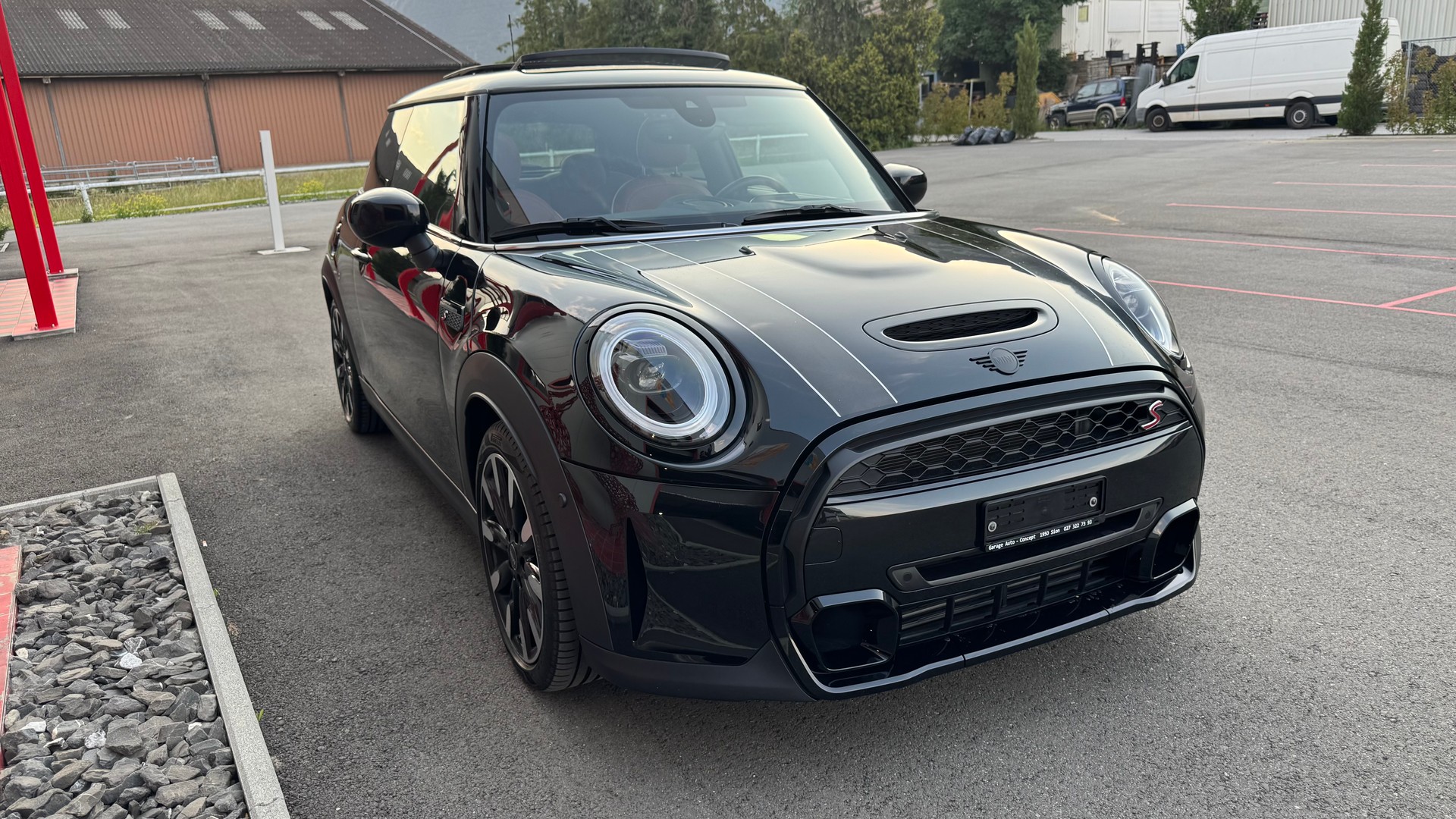 MINI Cooper S Steptronic DKG-showroom-element-1