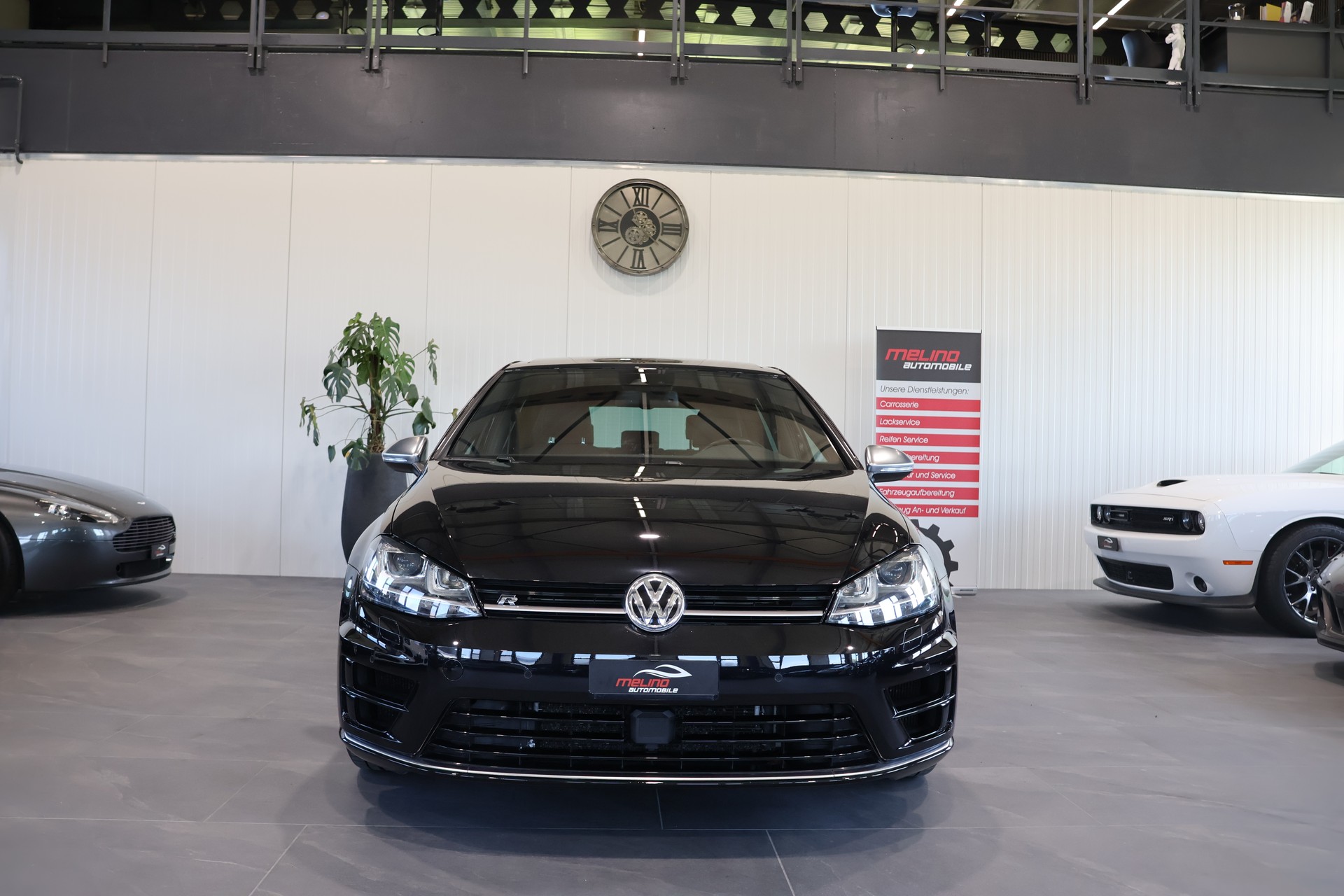 VW Golf 2.0 TSI R 4Motion DSG-image-3