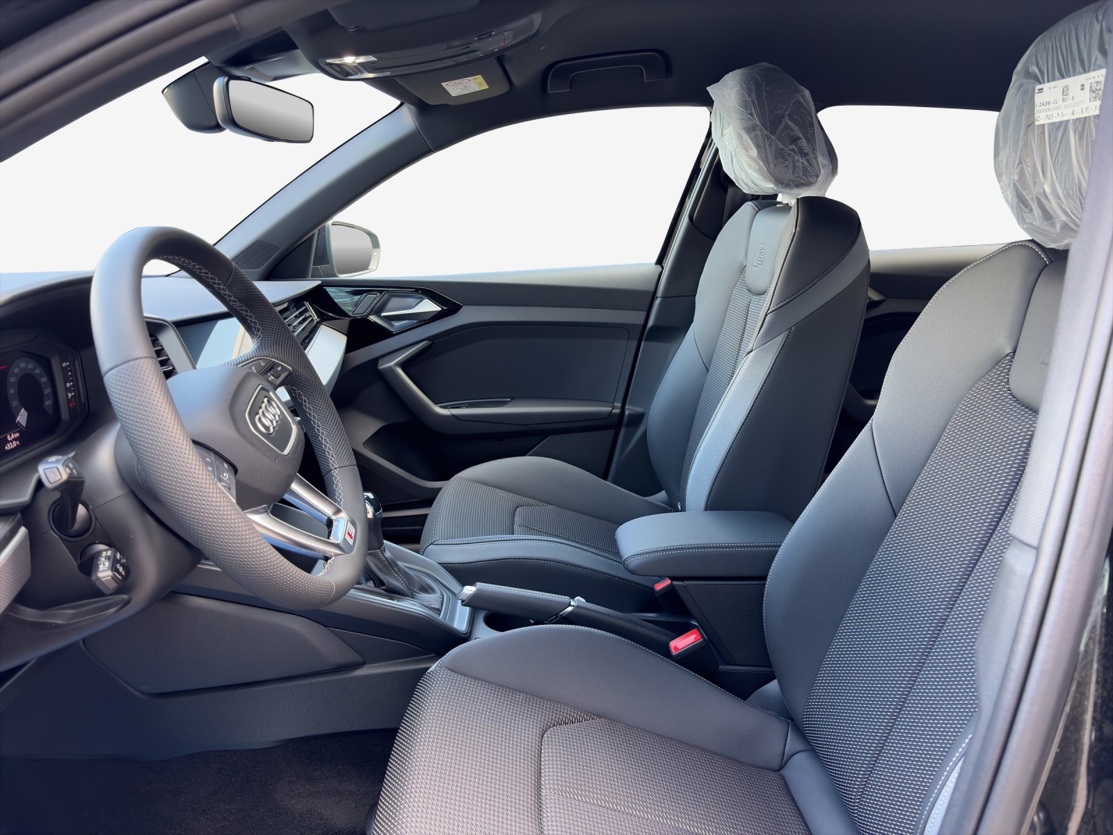 AUDI A1 Sportback 30 TFSI S Line Attraction S-tronic-image-7