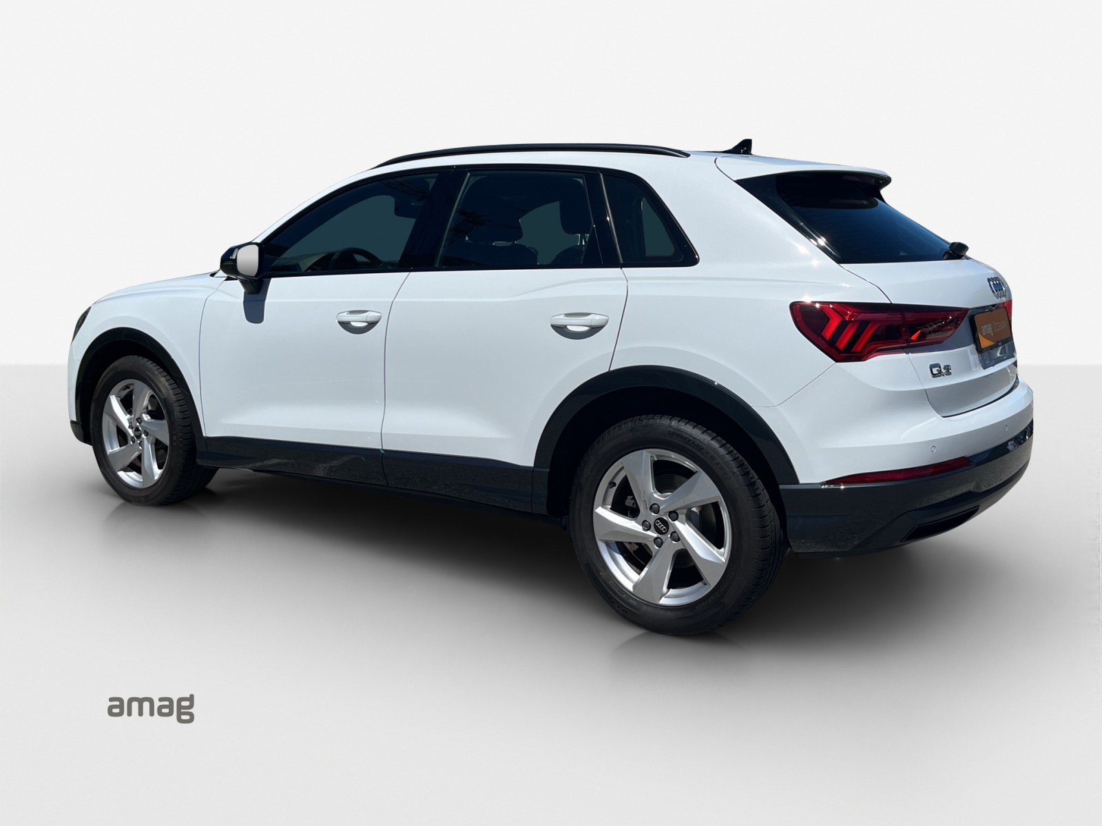 AUDI Q3 35 TFSI advanced Attraction S-tronic-image-2