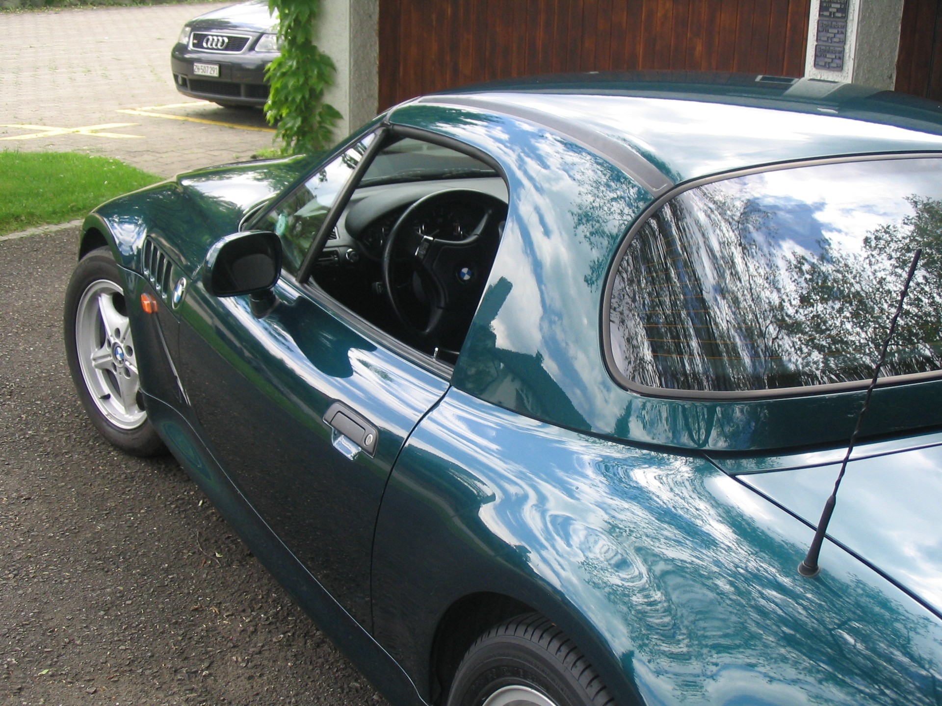 BMW 1.8-image-3