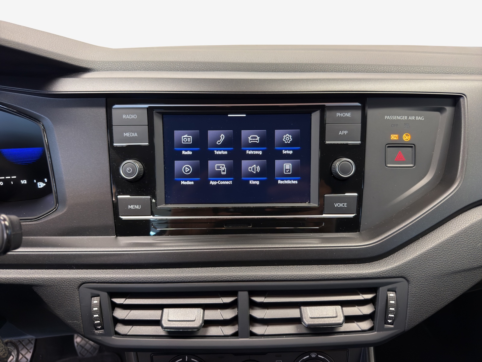 VW Polo 1.0 TSI Basis-image-10