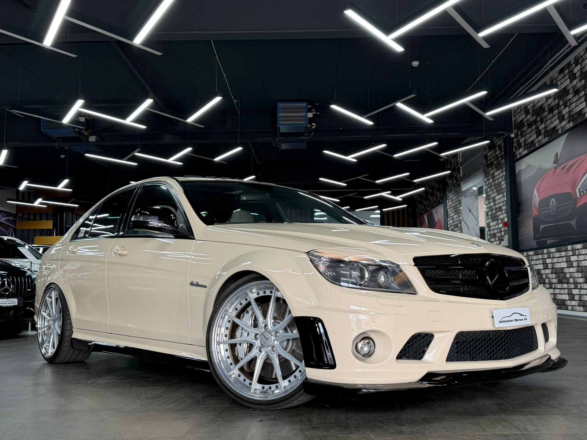 MERCEDES-BENZ C 63 AMG Avantgarde 7G-Tronic-showroom-element-1