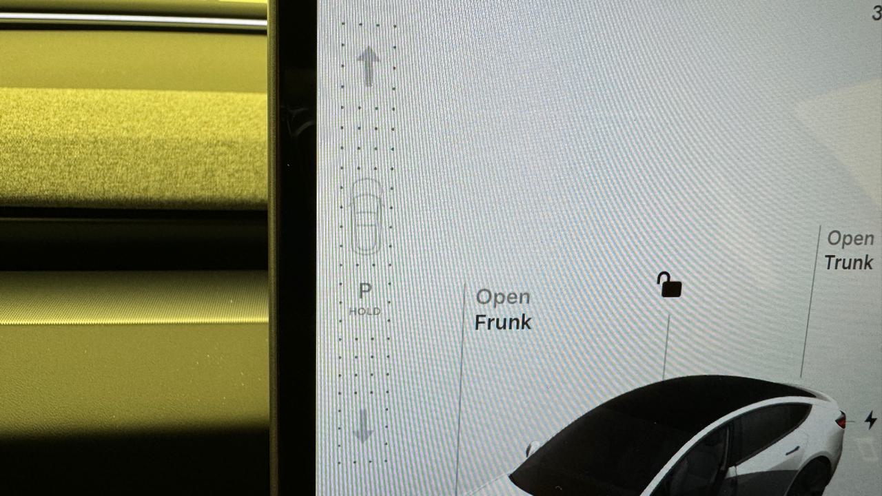 TESLA Model 3 Long Range Dual Motor AWD-image-10