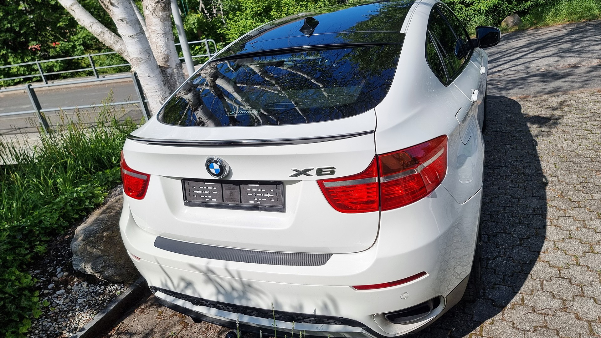 BMW 35d xDrive-image-2