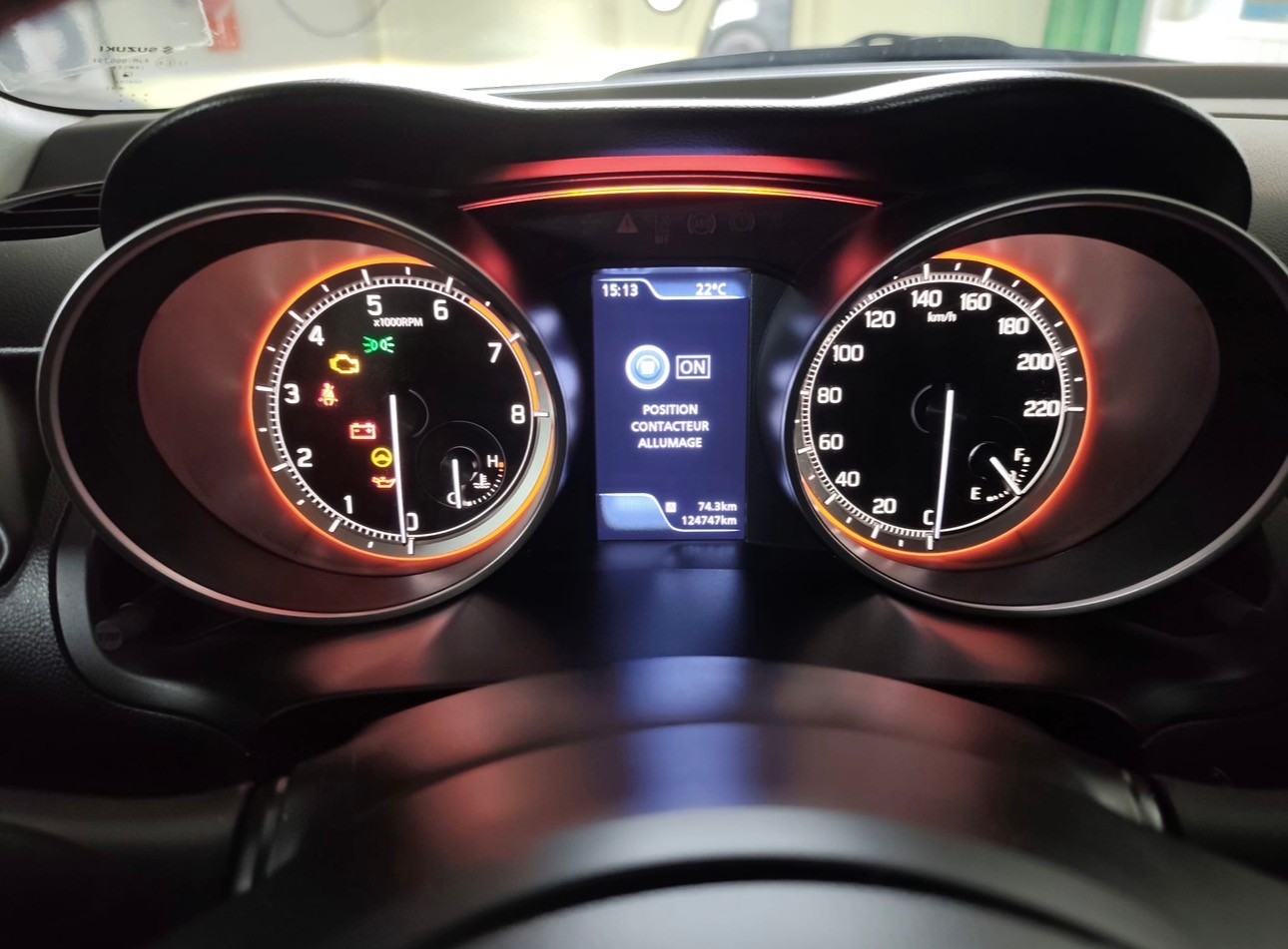 SUZUKI Swift 1.2i 16V SHVS Sergio Cellano Top Hybrid 4x4-image-8