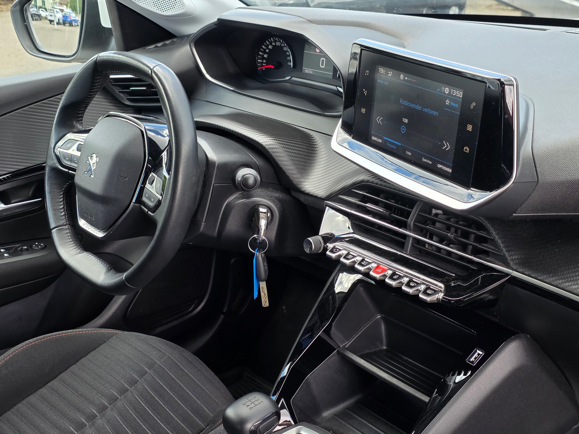 PEUGEOT 208 1.5 BlueHDi Active Pack * CH-Fahrzeug * Frisch ab MFK *-image-20