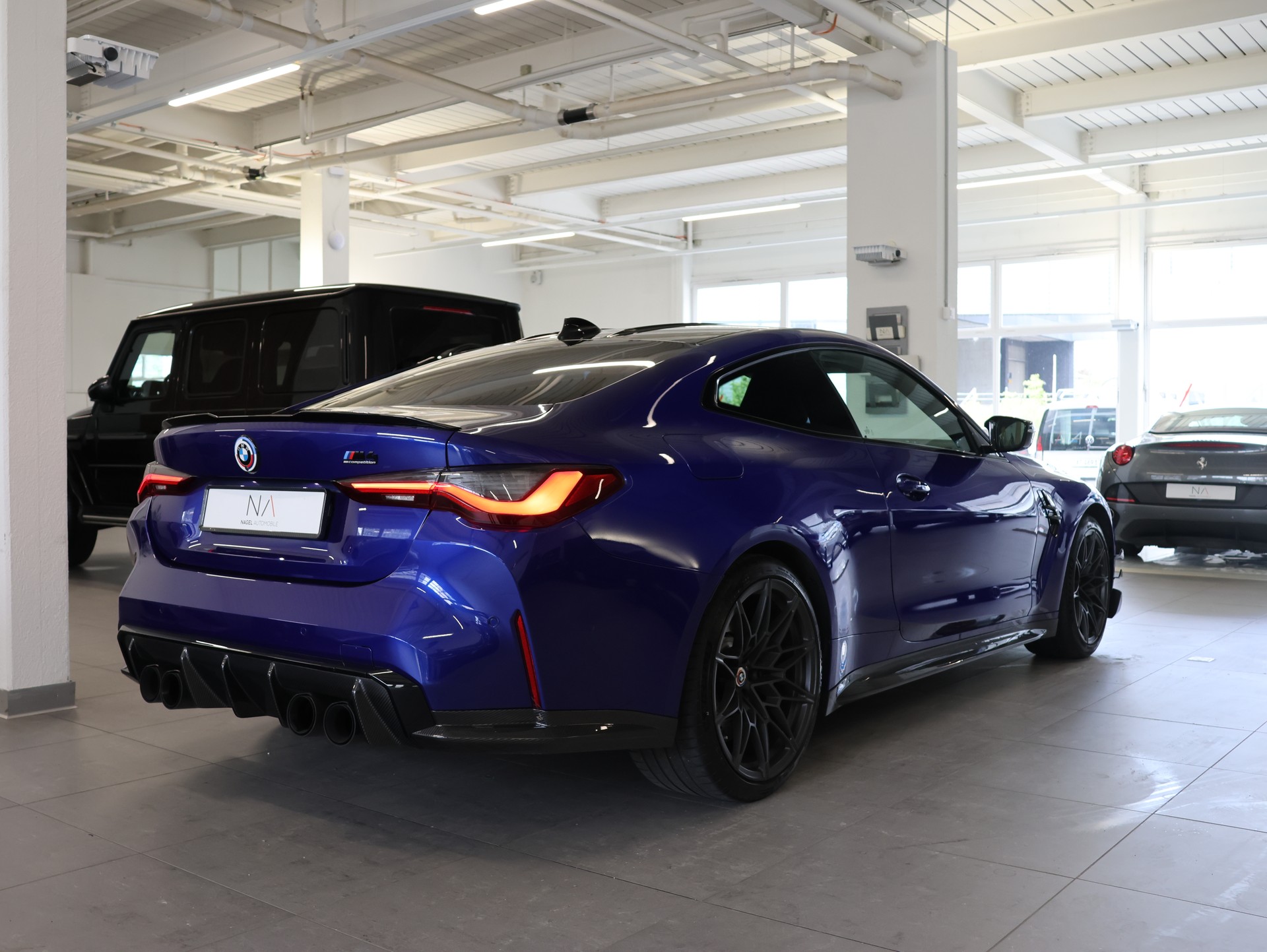 BMW M4 Coupé Competition M xDrive * 50 Jahre Edition* *360 Kamera* *Harmon Kardon*-image-5